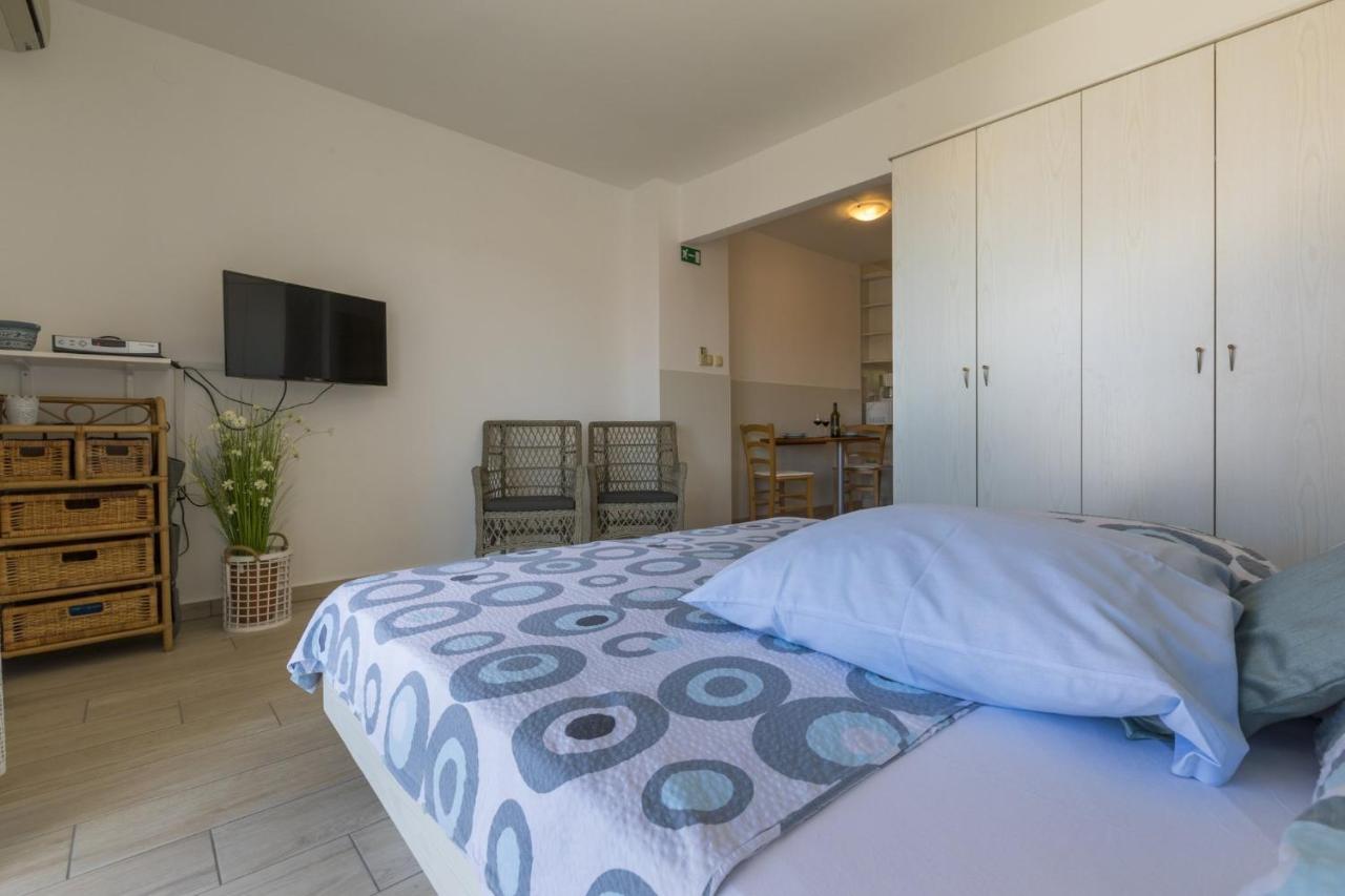 Blue Pearl Apartments ซริกเวนิซา ภายนอก รูปภาพ